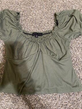 Ribbed Olive Green Puff Sleeve Crop Top with Tie